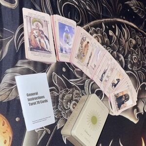 Lucid Dreams Tarot Edition II - Blessed New Deck - Tin Case 78 cards, Beginner